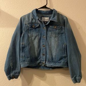 The Style Between Us jean jacket size medium